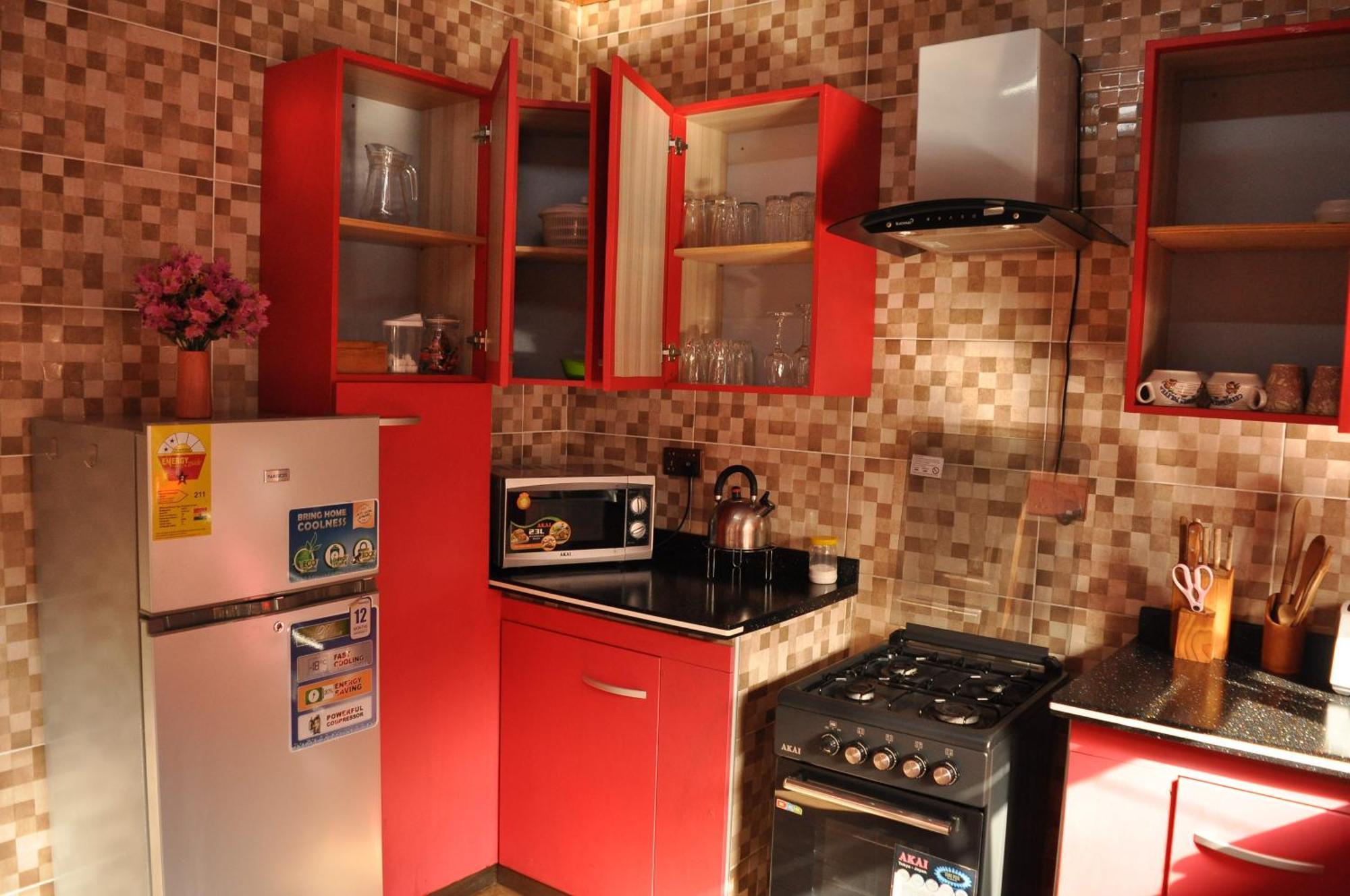Santa Monica Home Lodge Senchi Ngoại thất bức ảnh