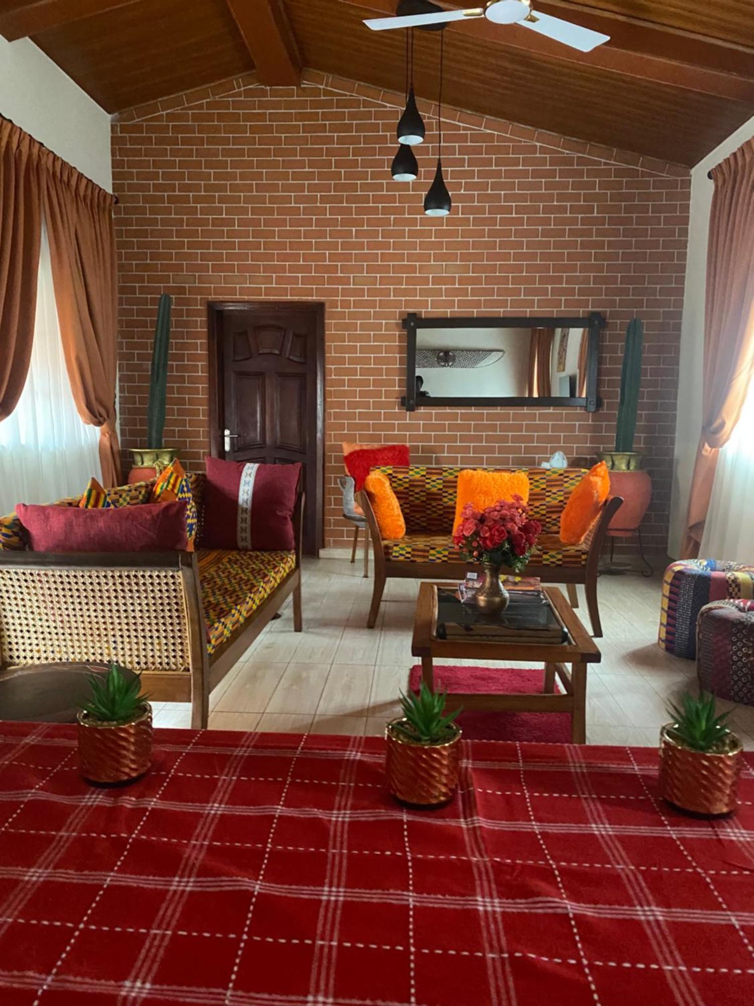 Santa Monica Home Lodge Senchi Ngoại thất bức ảnh